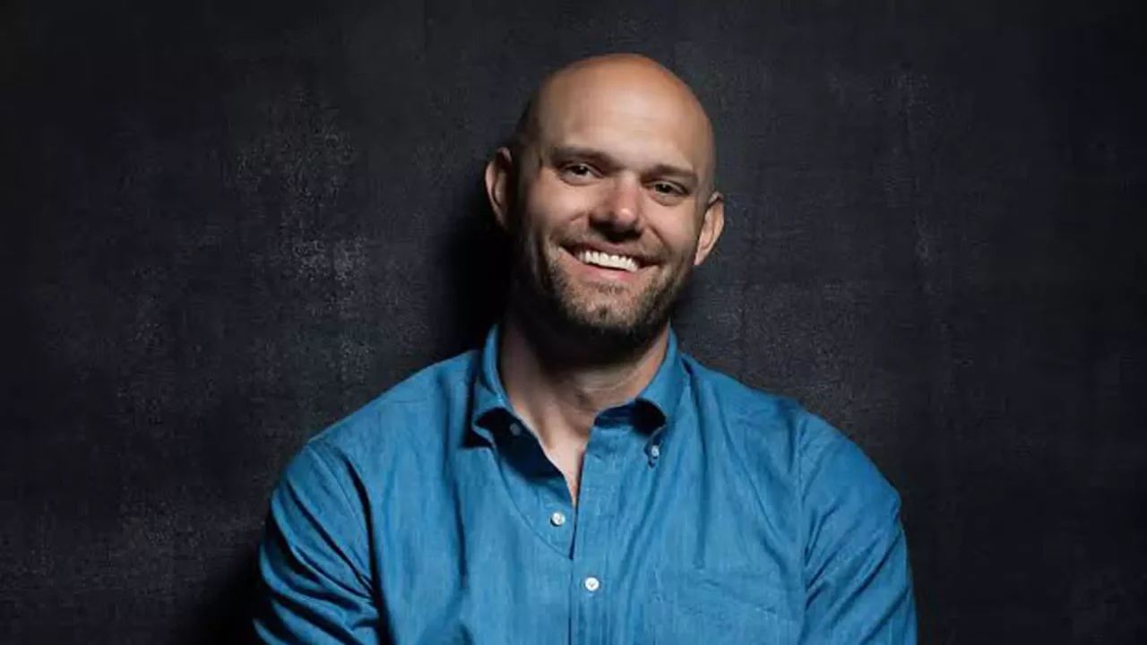 james clear