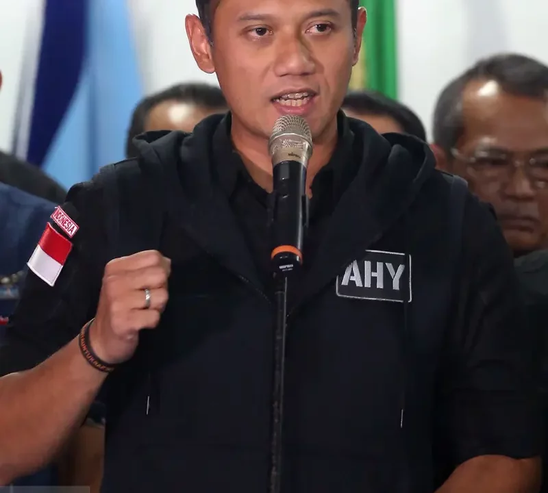 Agus Harimurti Yudhoyono AHY Akademisi Politisi
