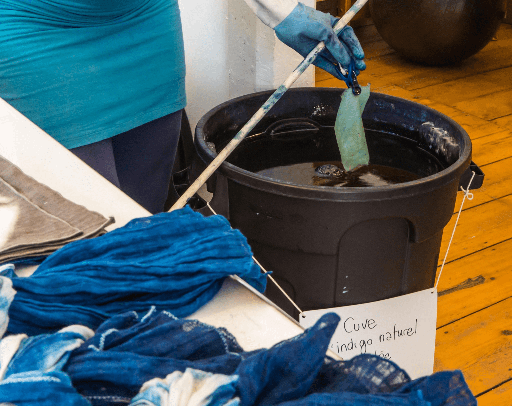 Bioart Natural Dyes, 5 Teknik Pewarnaan Alami yang Bikin Karya Makin Unik