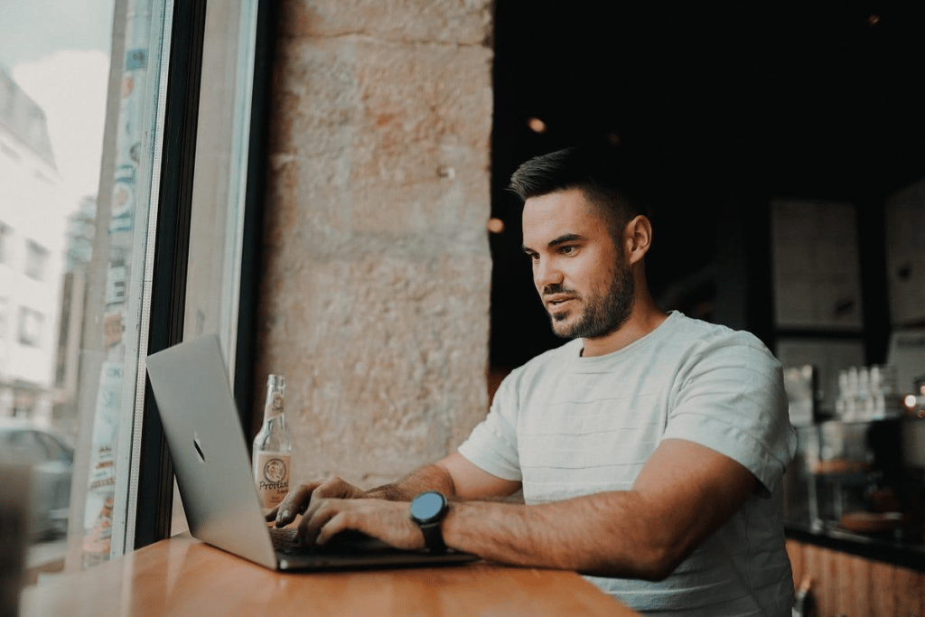 Wajib Coba, Side Hustle Digital 2026 Bisa Hasilkan Rp5 Juta dari Skillmu